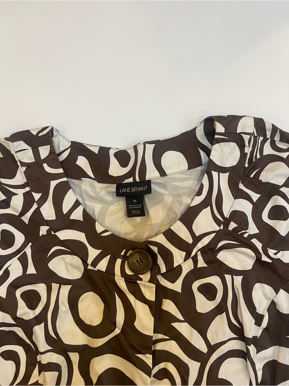 Lane Bryant Size 28 Brown & Cream Abstract Print Short Sleeve Jacket - Picture 3 of 6